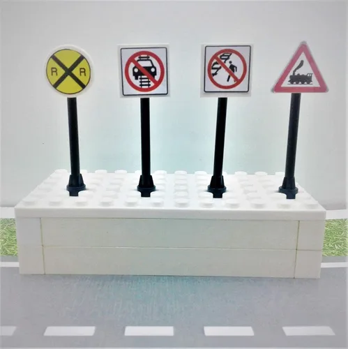 Vista 3 de Edificio Ladrillos Juguetes Tren Ferrocarril Cruzar Señal Cruzando Puerta 4 Señales Ciudad Ciudad Miniatura Ferrocarril Modelado Niños AFOL