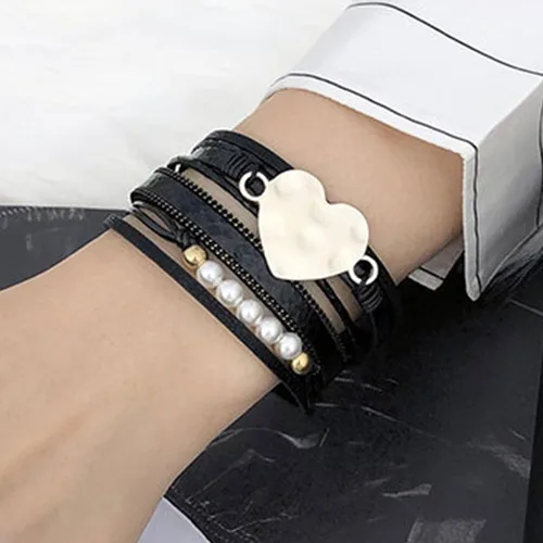 Vista 3 de Long tiantian Heart Leather Wrap Bracelets Pink Bracelets Stackable Boho Cuff Bangles Bracelets for Women Trendy Bracelets with Magnetic Clasp for