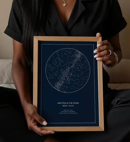 Vista 4 de CELESTORY Mapa de estrellas personalizado enmarcado con impresión nocturna del cielo, mapa de constelación, carta estelar, regalo de arte de pared