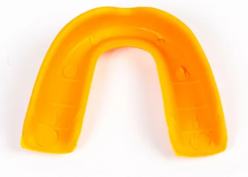 Vista 2 de Tiger Claw Protector bucal individual - Protectores bucales deportivos - Fútbol, Lucha - Juvenil - Negro