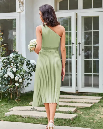 Vista 3 de GRACE KARIN Vestido de satén de verano 2023 con un hombro descubierto para mujer, sin mangas, plisado, vestido midi sexy de cóctel