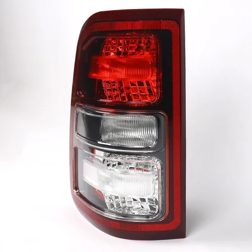 Vista 4 de Ensamble de luces traseras halógenas FIONE compatible con Dodge Ram 1500 2019-2023 Big Horn/Tradesman con bombillas, lado del conductor, luz trasera