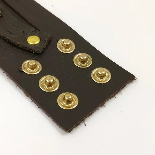 Vista 3 de Pulsera de cuero turquesa con piedra semipreciosa con cierre de botón