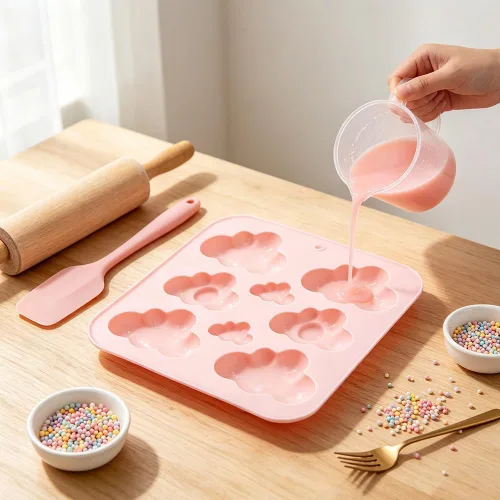 Vista 3 de Paquete de 2 moldes de silicona con forma de nube, bandeja, molde de chocolate en forma de nube, molde de fondant 3D para pasteles, alimentos