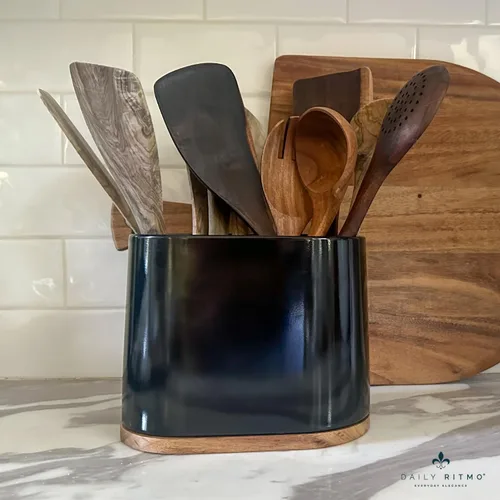 Vista 5 de DAILY RITMO® Soporte para utensilios ovalado grande negro con base de bambú y divisor