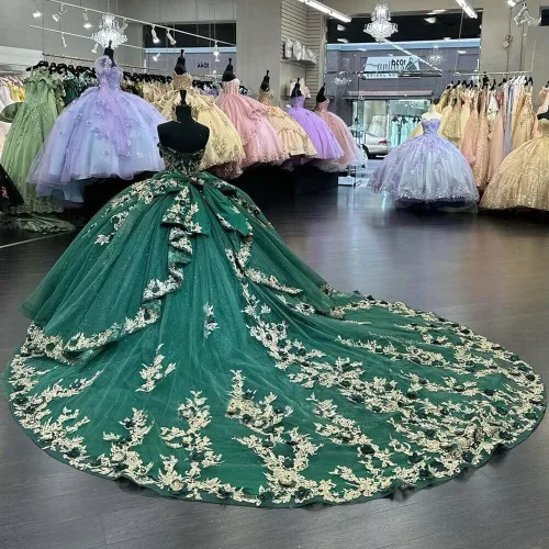 Vista 2 de Mouccy Vestidos de quinceañera de encaje de lujo sin tirantes con cuentas hinchadas vestidos largos de baile con tren 3D floral dulce 16 vestidos