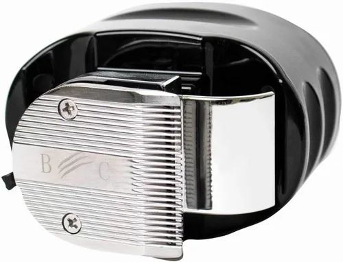 Vista 3 de Skull Shaver Beast Clipper Pro - Kit de corte de pelo y aseo para el hogar - Cuchillas de acero duraderas - Funcionamiento inalámbrico - Peines