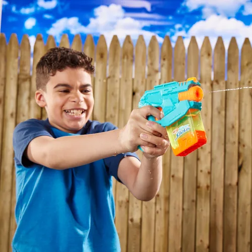 Vista 6 de Nerf Super Soaker Mini Dunk-Fill Funpack 4 lanzadores de agua Tanques de llenado instantáneo fácil, simplemente sumerge y vaya Tanques de 3.4