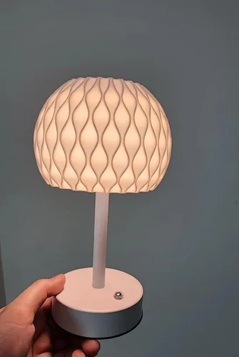 Vista 9 de Lámpara de mesa pequeña a pilas, 3 temperaturas de color, recargable, control táctil, lámpara de escritorio regulable, luz nocturna LED inalámbrica