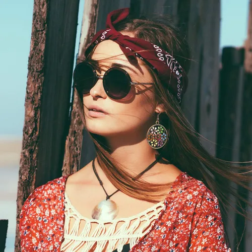 Vista 4 de MIMEIMIAI - 4 pares de aretes colgantes bohemios vintage con diamantes de imitación aretes bohemios para mujeres y niñas estilo A Diamante
