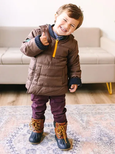 Vista 6 de Buckle Me Baby Coats Chaqueta de invierno de asiento de coche más seguro de cierre rápido para niño o niña, como se ve en Shark Tank