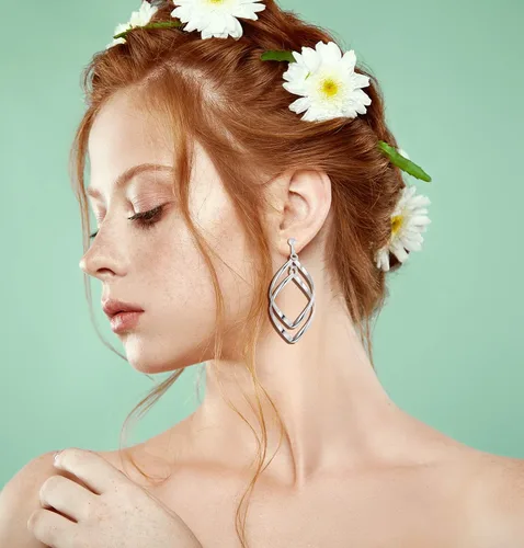 Vista 3 de Florideco - Juego de 4 pares de pendientes de clip para mujer, diseño de hoja larga, diseño de hoja hueca
