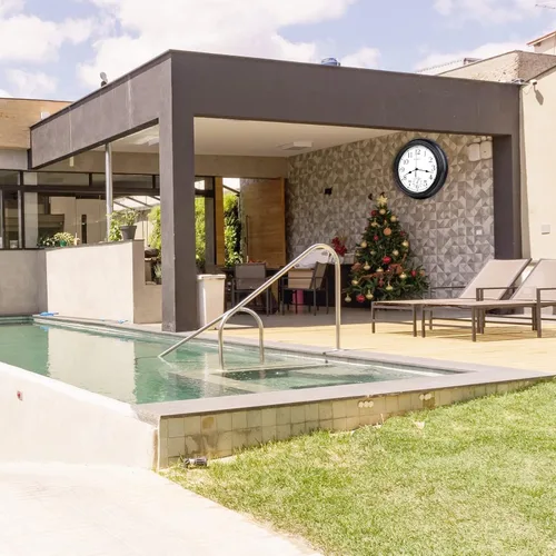 Vista 6 de Reloj grande de 16 pulgadas para exteriores, impermeable, con termómetro, reloj de pared retro para patio, piscina, jardín, hogar, bronce