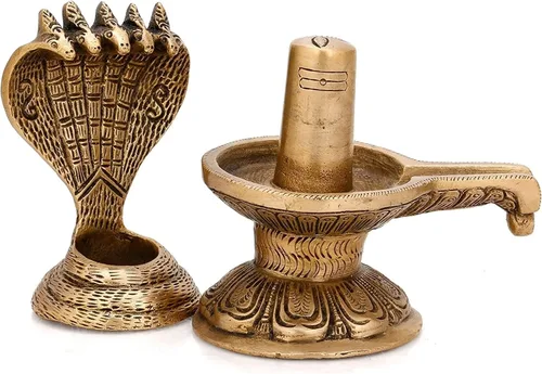 Vista 2 de QT Shopping Shiva Ling de latón hecho a mano Shiv Lingam con estatua de latón Sheshnaag Ídolo Murti para el templo casero y Pooja 6.5 pulgadas hecho
