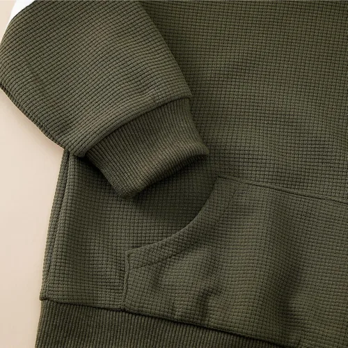 Vista 6 de Conjunto de ropa de otoño para niño pequeño, sudadera con cuello redondo y pantalones a rayas