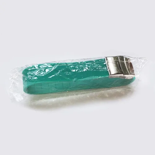 Vista 8 de 1 unidad. de 50 pulseras de identificación de silicona, placa de grabado de 1.378in y cierre de acero inoxidable. (Verde)