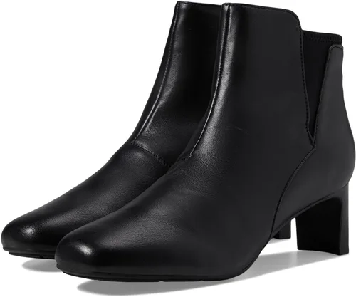 Vista 4 de Clarks Women's Kyndall Faye Fashion Boot