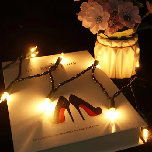 Vista 5 de MULTI-SPARKING Luces de Navidad de 5 pies con 10 bombillas, luces de extensión clásicas transparentes incandescentes mini, cable blanco, blanco