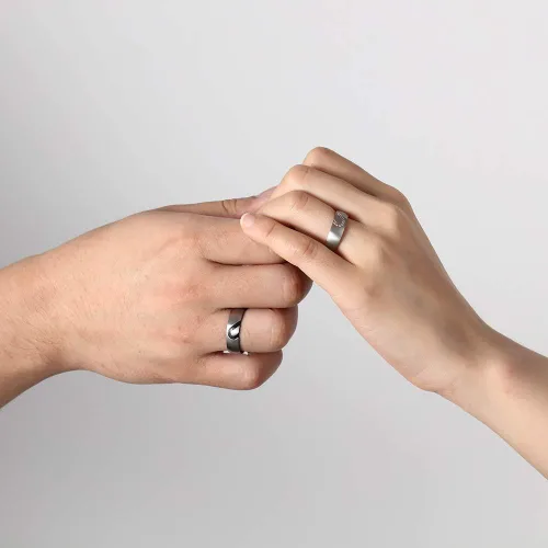 Vista 4 de OPALSTOCK - Juego de anillos de compromiso personalizados para parejas con corazón a juego para él y para ella