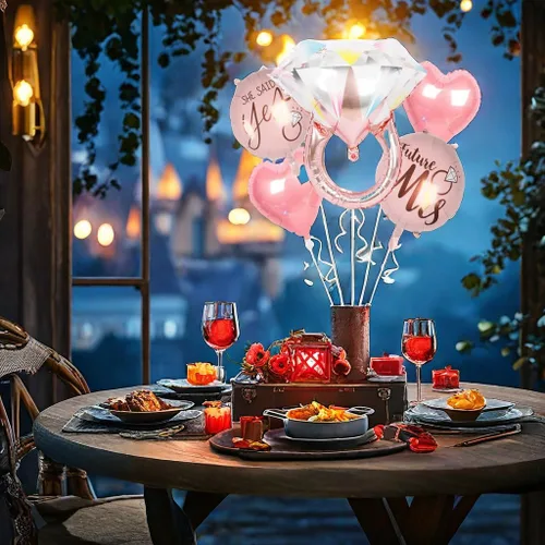 Vista 4 de Juego de 5 globos de papel de aluminio de corazón rosa para el día de San Valentín: anillo de diamantes, «She Said Yes», «Future Mrs», corazones