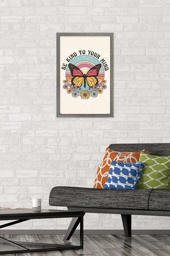 Vista 2 de Trends International Póster de pared Be Kind to Your Mind, 14.725 x 22.375 pulgadas, versión enmarcada de madera de granero