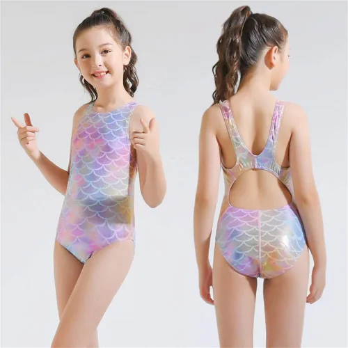 Vista 3 de GLIGLITTR Traje de baño deportivo de una pieza para niñas, traje de baño negro para natación, práctica en equipo, competencia, playa, deportes