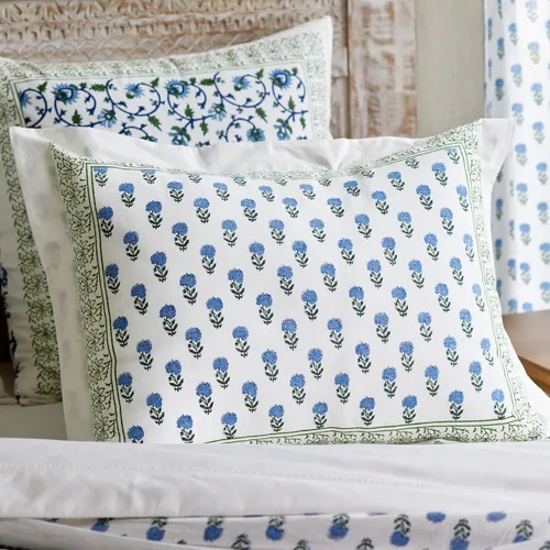 Vista 10 de Saffron Marigold Funda de almohada azul floral helechos del bosque de algodón de calidad, comercio justo, ropa de cama bohemio, estilo de cocina