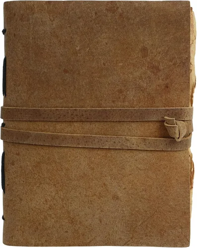 Vista 2 de KomalC Diario de cuero vintage para mujeres y hombres, 8 x 6 pulgadas, antiguo hecho a mano, con borde de cubierta vintage, cuaderno de bocetos