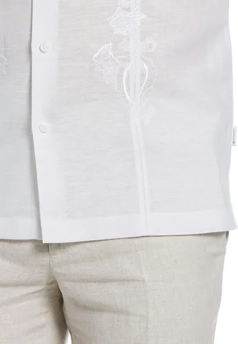 Vista 3 de Cubavera Camisa de manga corta con botones y panel bordado de cachemira para hombre