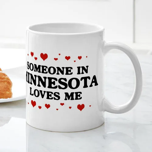 Vista 5 de CafePress Loves Me In Minnesota Taza de café de cerámica de 11 oz (11.0 fl oz)