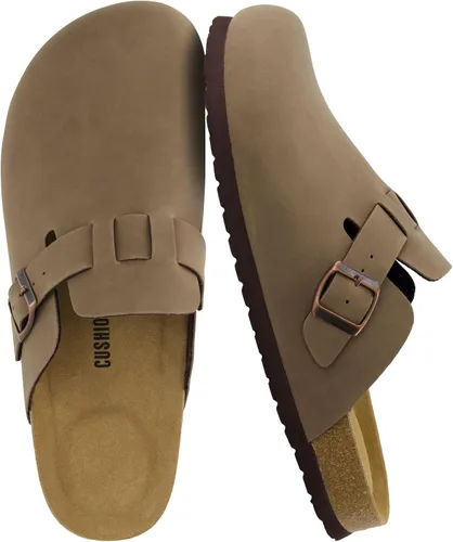 Vista 12 de CUSHIONAIRE Haze Zuecos para hombre, cómodos zuecos sin cordones para hombre con soporte de arco y plantilla de gamuza de corcho, zapatos perfectos
