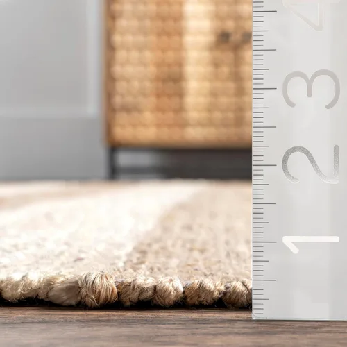 Vista 2 de Tapete NuLoom Alisia de yute, con diseño de rayas, 2' 6" x 8', blanco mate Alisia Blanquecino