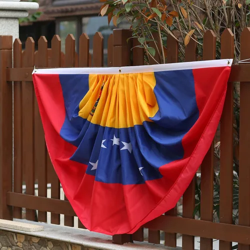 Vista 6 de Bandera de abanico plisada venezolana de Venezuela de 3 x 6 pies, 2 banderas de abanico plisadas para interiores y exteriores, decoración de porche