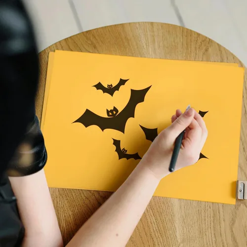 Vista 5 de Goefun 100 Sheets Yellow Cardstock 8.5 x 11 65lb Paper Amarillo
