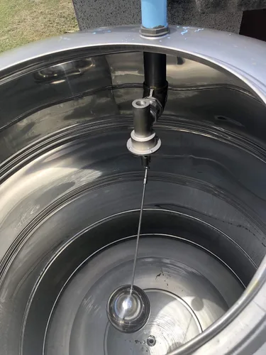 Vista 4 de Válvula de bola de flotador equilibrada de acero inoxidable 304, montaje en tanque, 100 Psi (1-1/2")