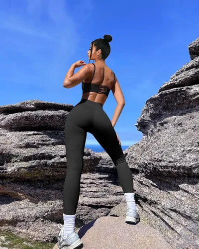 Vista 4 de OQQ Leggings de yoga para mujer, 2 piezas, acanalados, sin costuras, para entrenamiento, cintura alta, cruzados, para ejercicio atlético