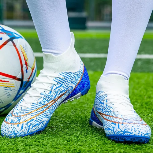 Vista 6 de YANGTAOZI Zapatos de fútbol de césped para niños y niñas, jóvenes, para interiores y exteriores, zapatos de fútbol (niños pequeñosniños grandes)