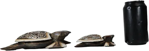 Vista 7 de Ebros Gift Balikraft - Juego de 3 figuras de madera tallada a mano para artesanos y artesanos, juego de 3 figuras familiares de tortuga, cenicero