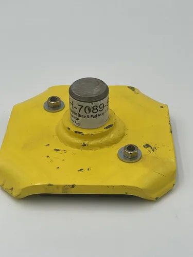 Vista 4 de Adaptador de almohadilla de brazo hexagonal de acero y almohadilla de goma para elevadores delanteros
