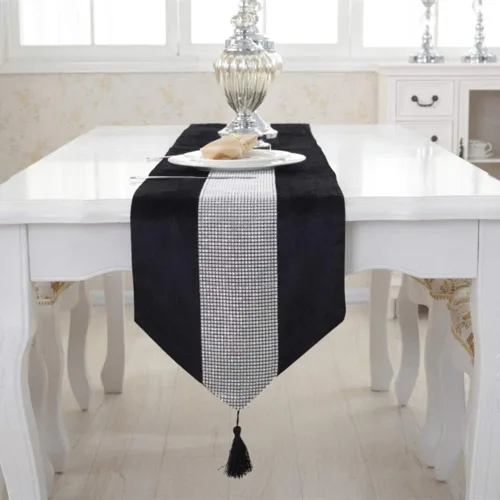 Vista 2 de TM - Camino de mesa para decoración de boda, con tira de diamantes y borlas, 13 x 72 pulgadas