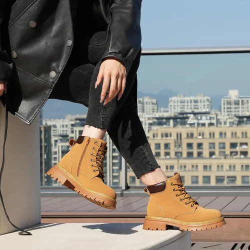 Vista 2 de JABASIC Botines de cuero para mujer, tacón bajo, con cordones, botas de combate, botas de trabajo de moda para exteriores