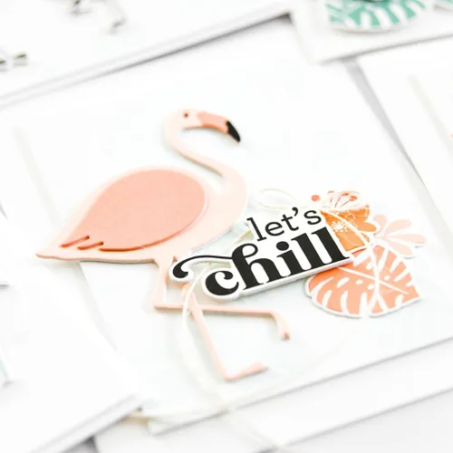 Vista 2 de Flock Star Flamingo de Julie Ebersole, Essentials by Ellen Stamp & Die Combo, diseño de tarjeta interactiva, sentimientos humorísticos