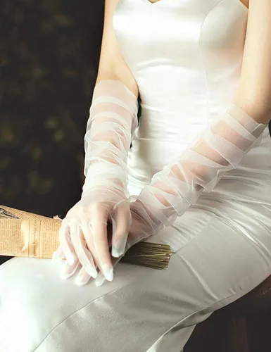 Vista 2 de YCShun - Guantes largos de tul para mujer, guantes largos de fiesta de ópera de 27 pulgadas de longitud al codo