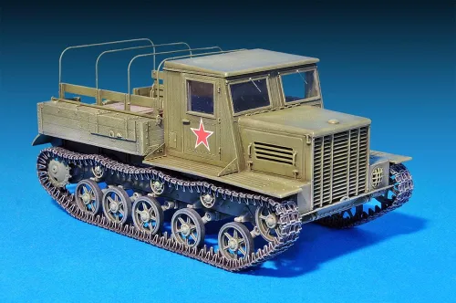 Vista 4 de MiniArt 1:35 Escala Ya-12 Late Prod Kit de modelo de tractor de artillería soviética