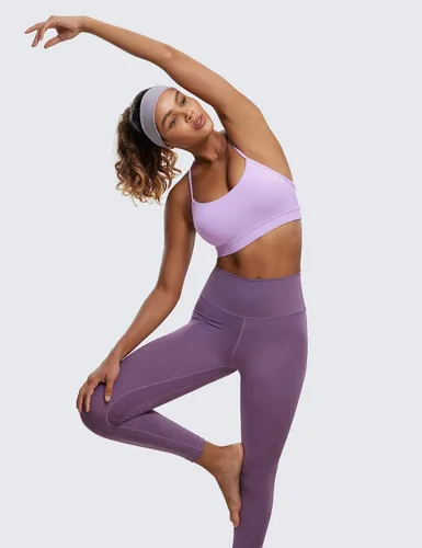 Vista 3 de CRZ YOGA Butterluxe - Brasier deportivo con espalda en Y para mujer, acolchado de espalda cruzada, de bajo impacto, tirantes delgados