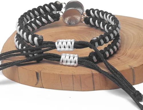 Vista 5 de Pulsera de béisbol 2 piezas para hombres, mujeres y niños Elegante pulsera deportiva trenzada Regalo de espíritu de equipo para niños y niñas