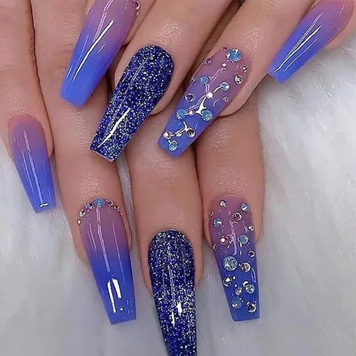 Vista 11 de 24 uñas postizas cuadradas de color negro brillante, de cobertura completa, con diseños de notas musicales, uñas postizas acrílicas con pegamento