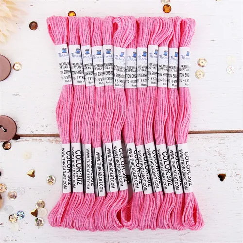 Vista 17 de 12 madejas ThreadArt Premium de hilo de bordar de algodón egipcio de fibra larga Gris antiguo 6 hilos divisibles de 8.75 yardas cada uno