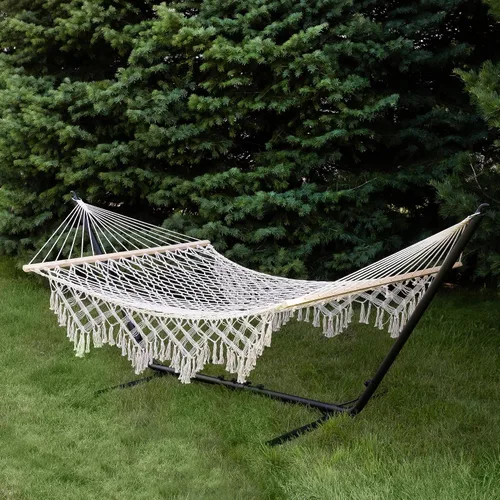 Vista 2 de Northlight Hamaca de cuerda de macramé de celosía blanca de 74" con barras de madera