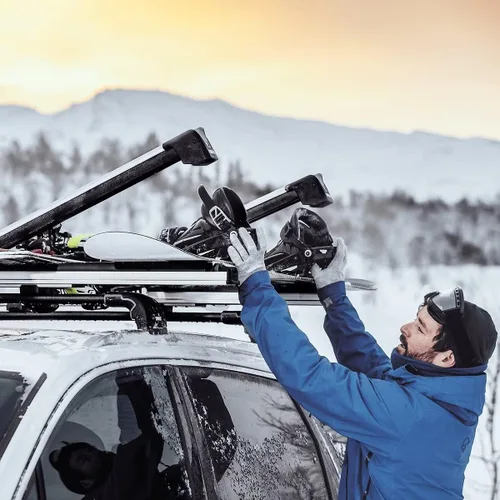 Vista 5 de Thule SnowPack Extender Esquí/Snowboard Rack (6pr/4 Tablas), Negro